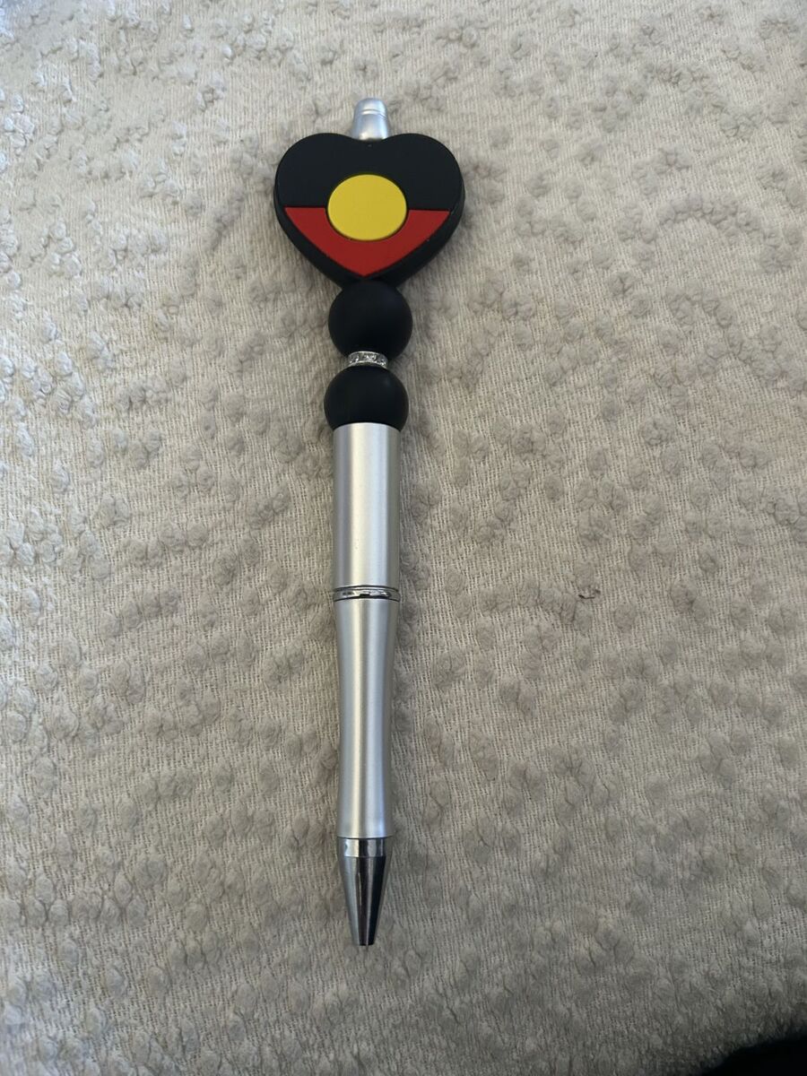 Aboriginal heart pen