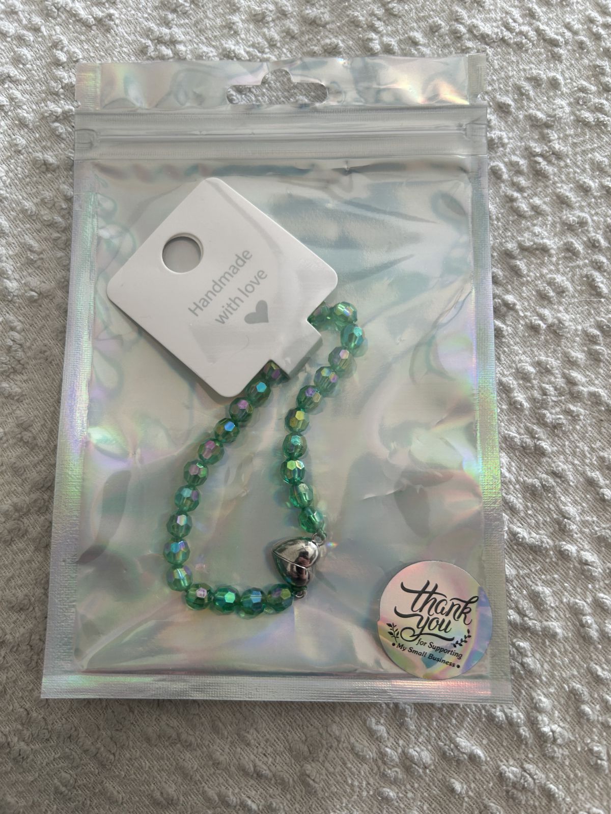 Green heart magnetic bracelet