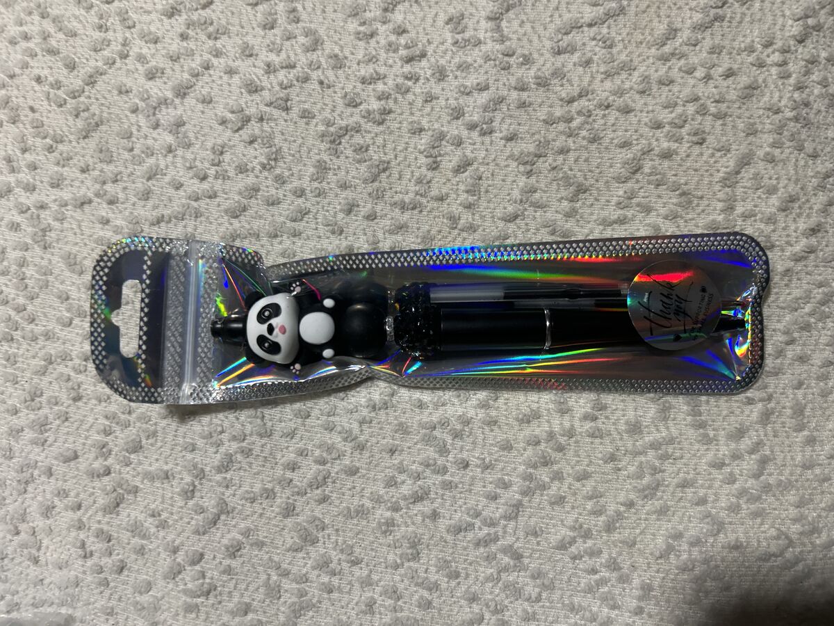 Panda pen